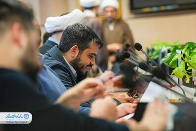 دیدار حجتالاسلام قمی با عوامل طرح ملی «زندگی با آیهها»