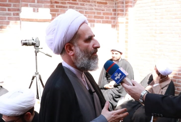 حوزه علمیه باید جهاد تبیین و بیانیه گام دوم انقلاب اسلامی را جدی بگیرد حوزه علمیه باید جهاد تبیین و بیانیه گام دوم انقلاب اسلامی را جدی بگیرد