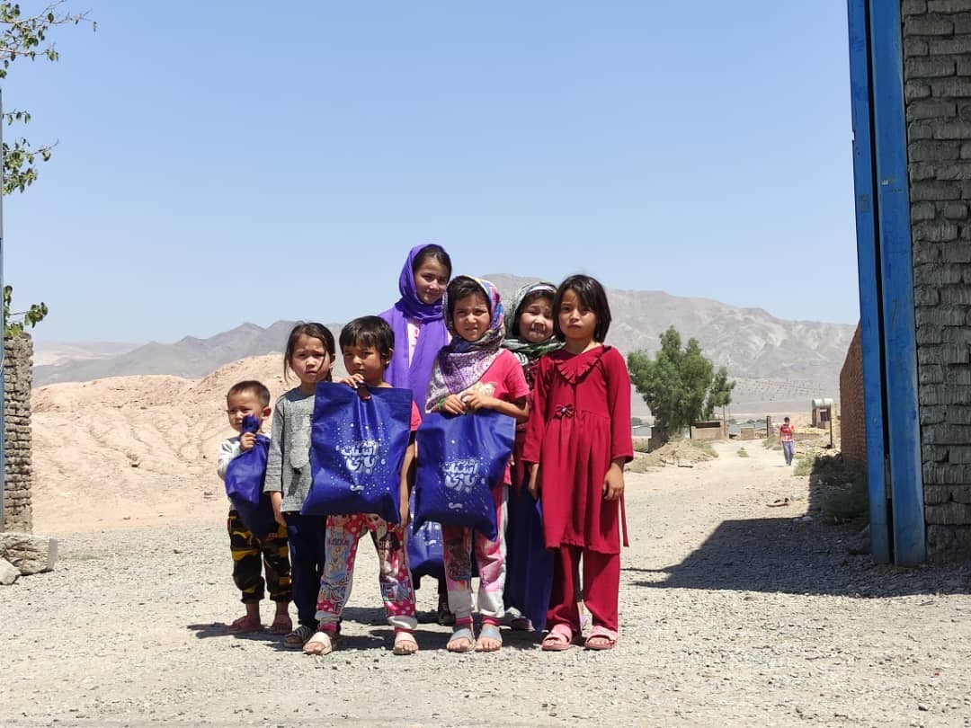 پویش نذر عروسک در مناطق حاشیهای شهرستان پاکدشت برگزار شد پویش نذر عروسک در مناطق حاشیهای شهرستان پاکدشت برگزار شد