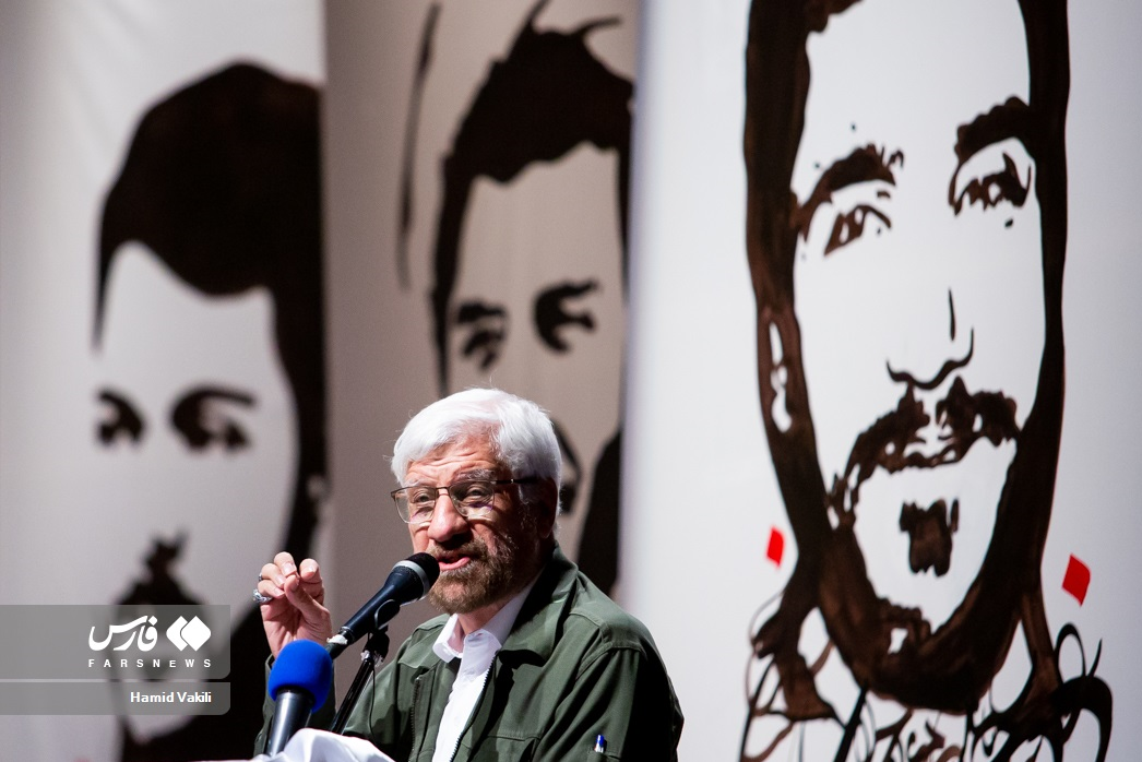 رونمایی از کتاب خاطرات مهدی سلحشور در دفاع مقدس/ از ۸۰ شهید در «باغ حاج علی» یاد کردم