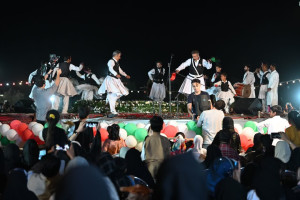 حضور چشمگیر بانوان بلوچ در مهمانی امت احمد
